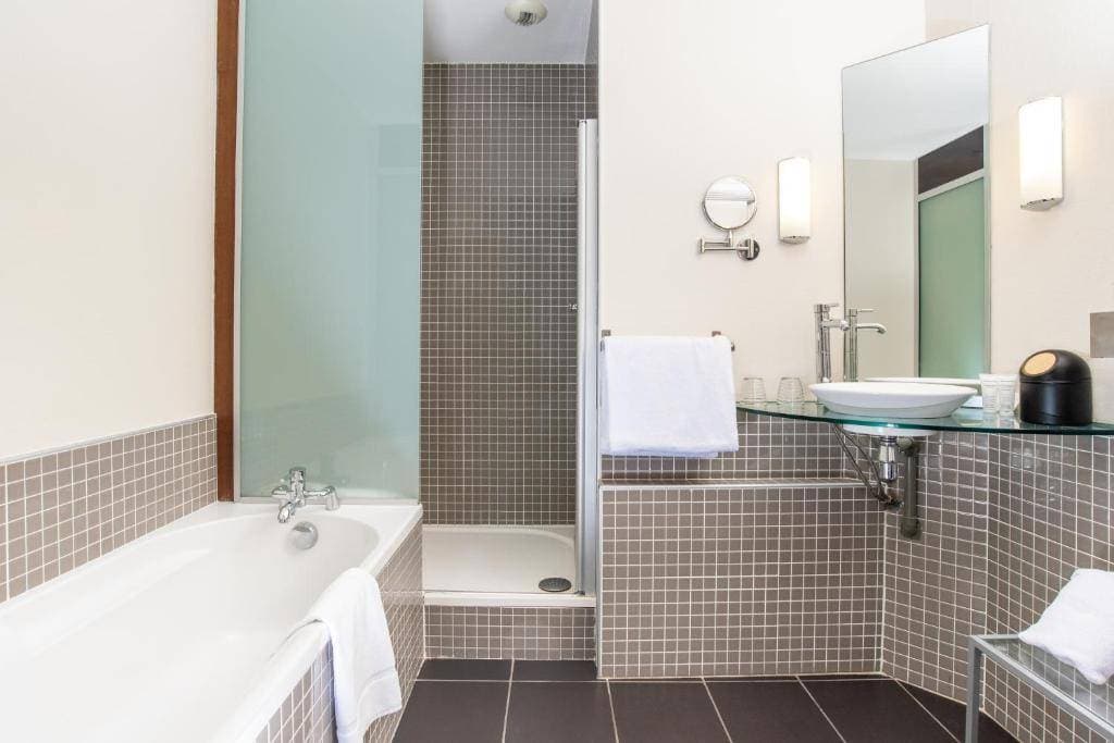 Best Western Plus Le Canard Sur le Toit 20