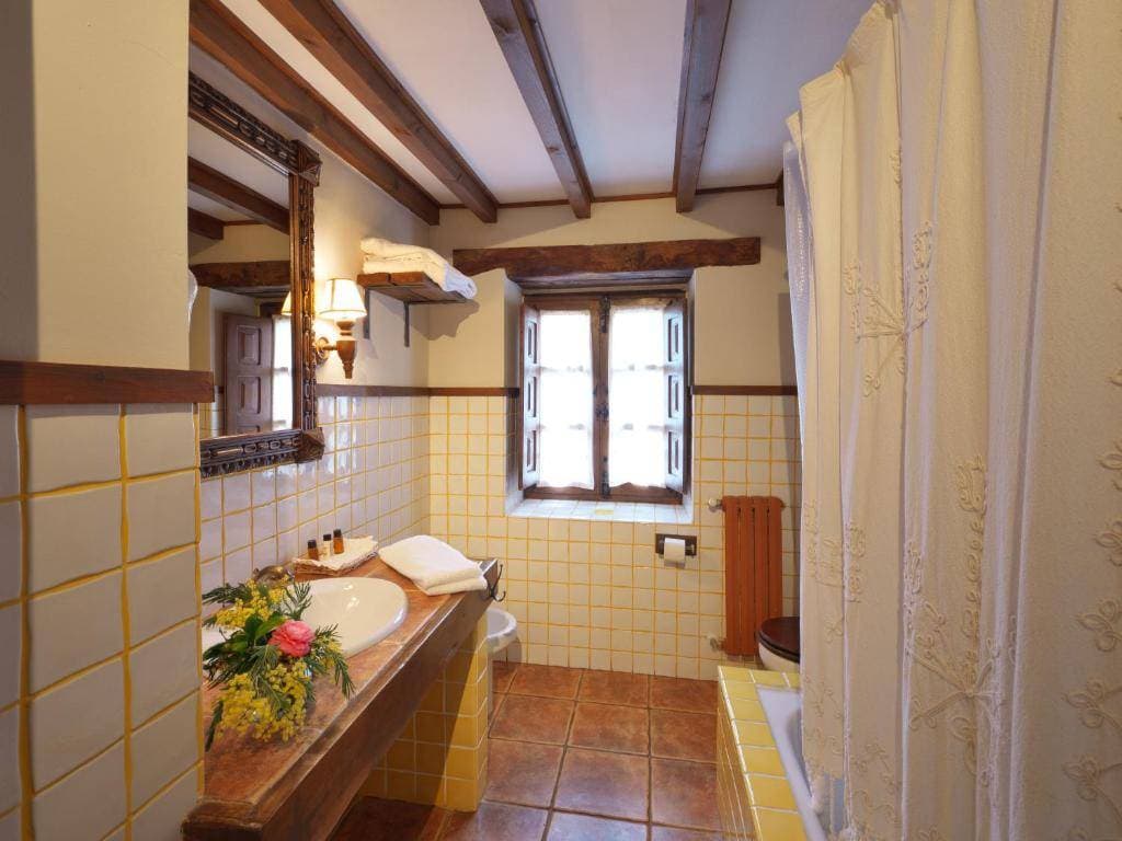 Hotel La Corte de Lugas 11