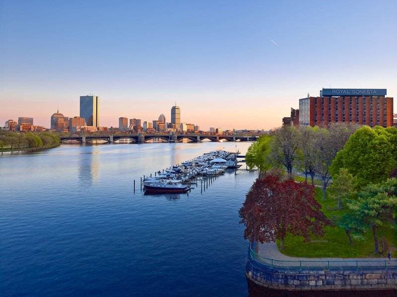 Royal Sonesta Boston 7