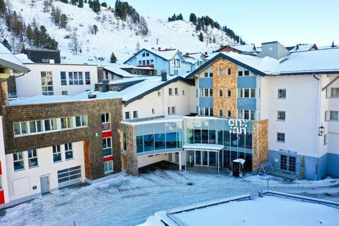 Hotel Enzian - Adults Only 16