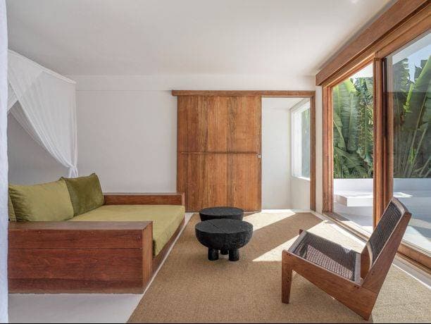 Ka Bru Beach Boutique Hotel 12