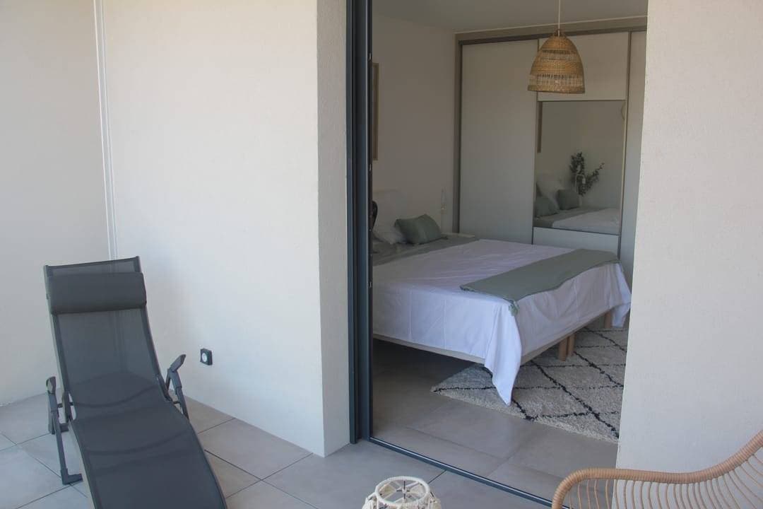 Agosta Sea View 4