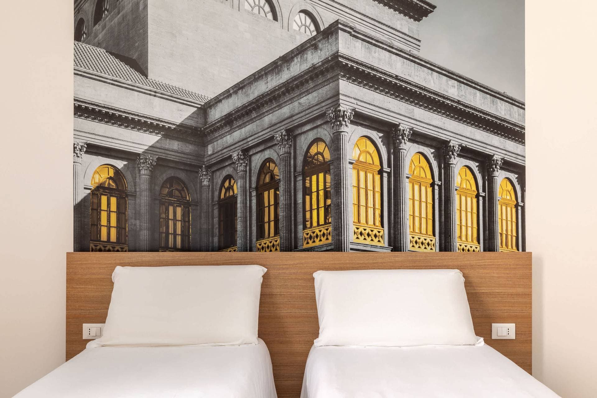 B&B HOTELS - Hotel Palermo Quattro Canti 7