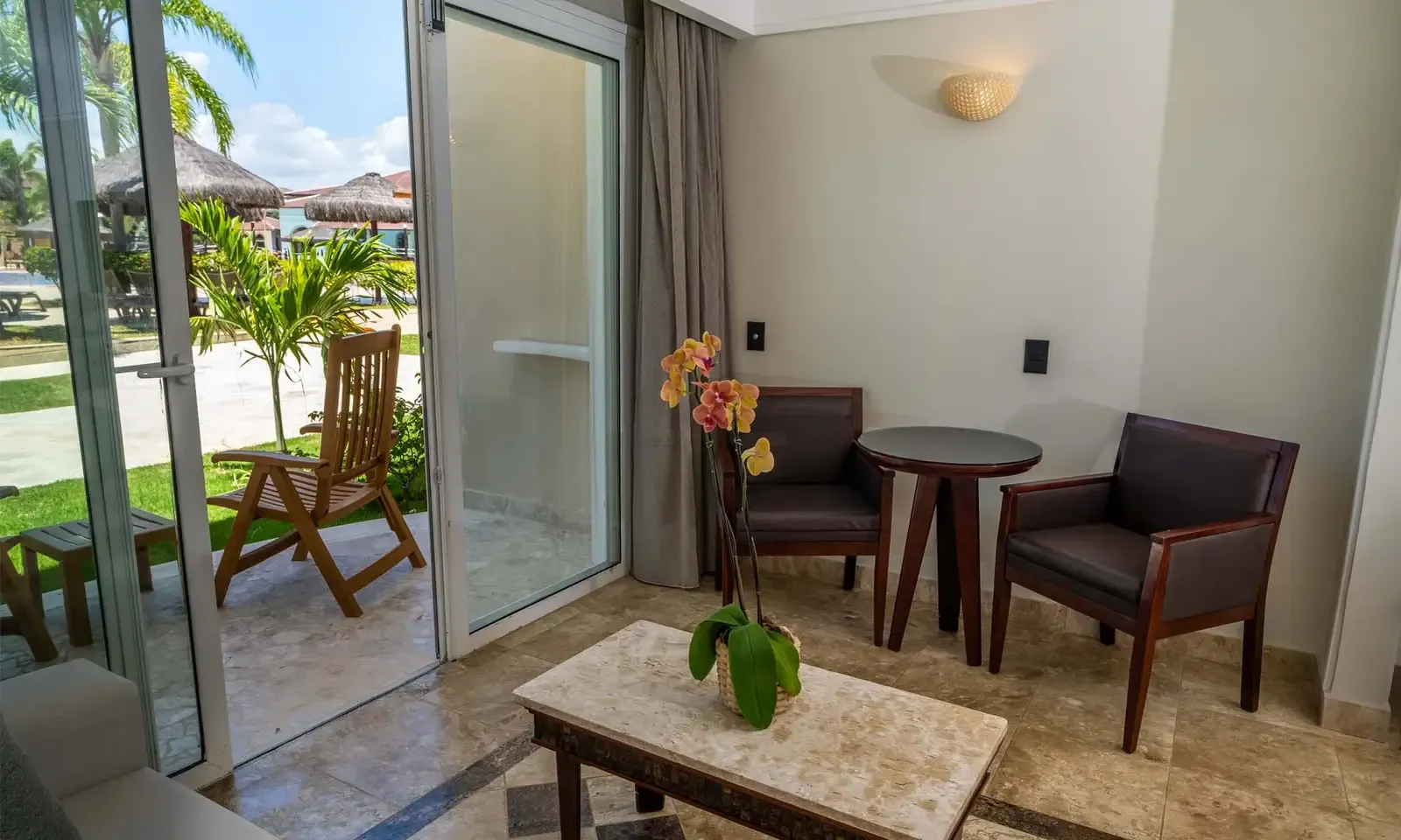 Grand Palladium Imbassaí Resort & Spa 12