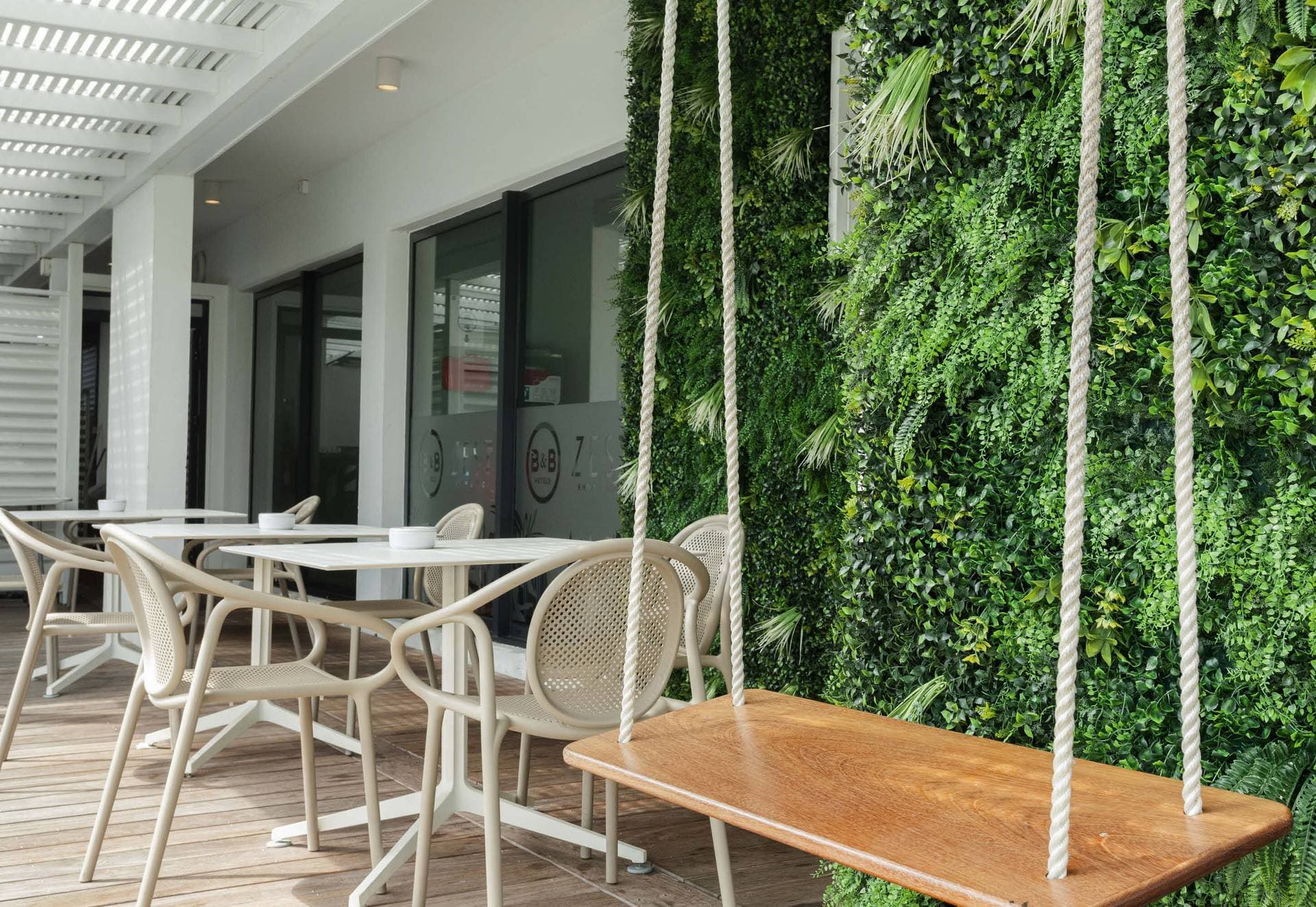 B&B HOTEL Fort de France 9