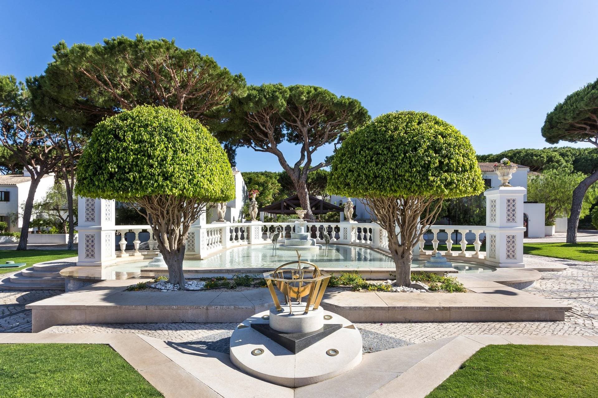 Pine Cliffs Hotel, a Luxury Collection Resort, Algarve 17