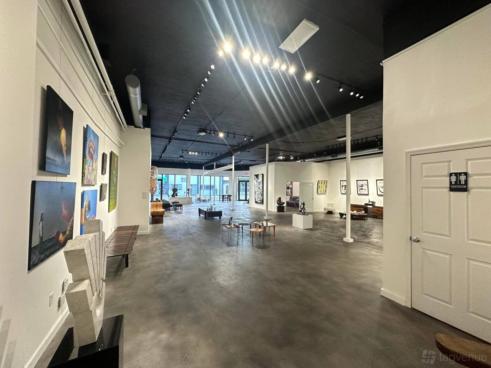 Emporium B Gallery 17