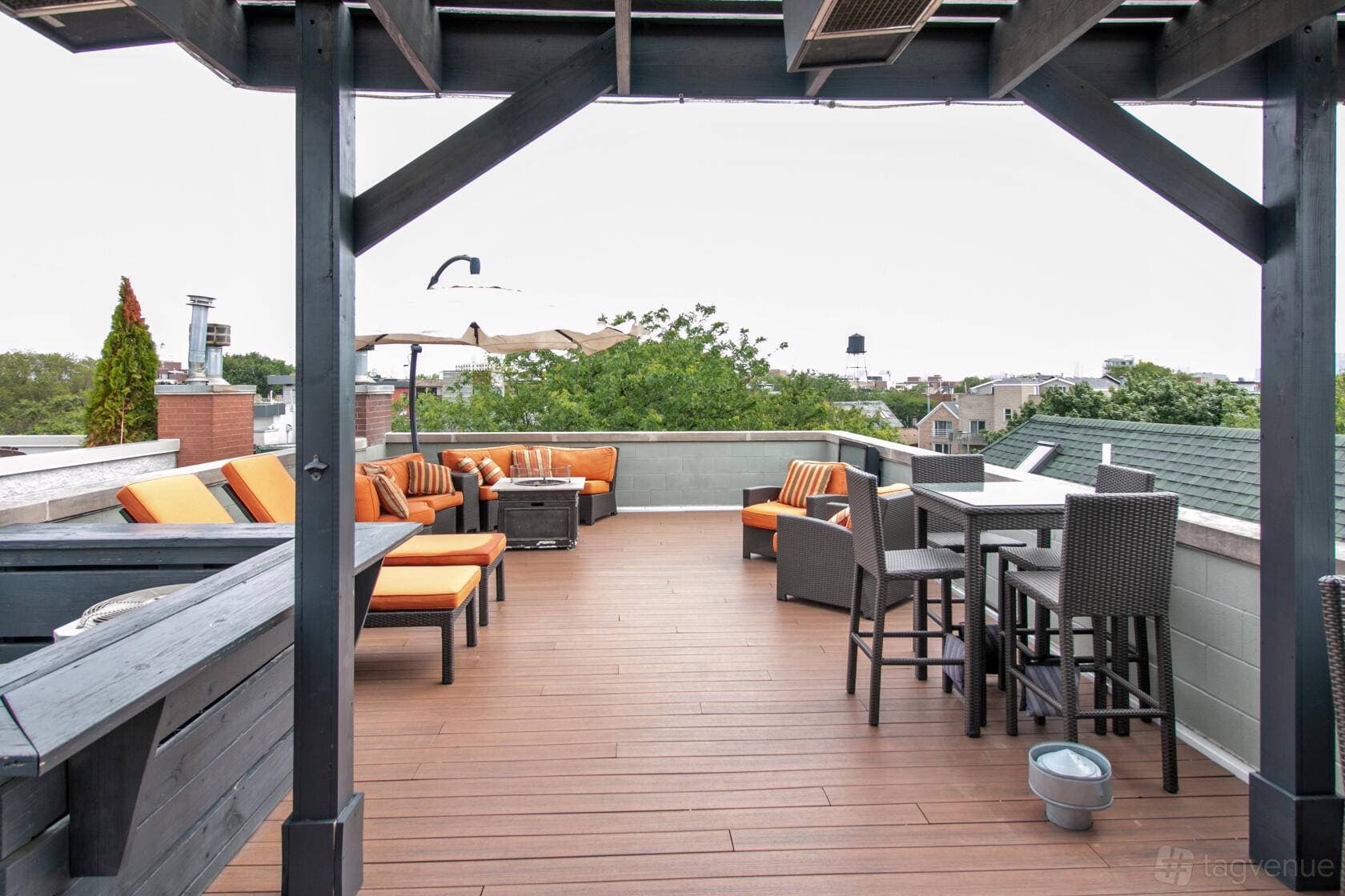 Wicker Park Mansion 25