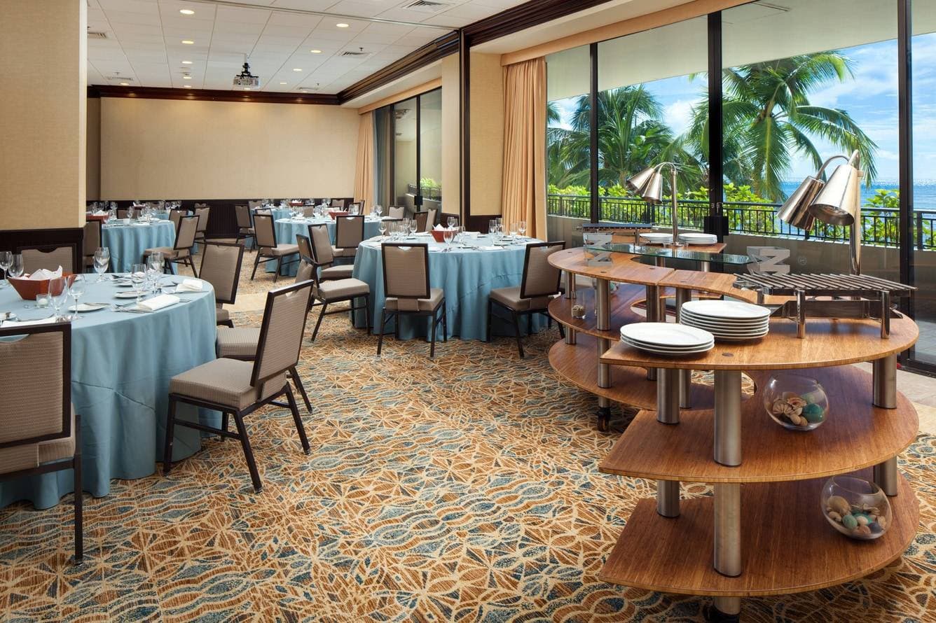 Sheraton Waikiki Beach Resort 22
