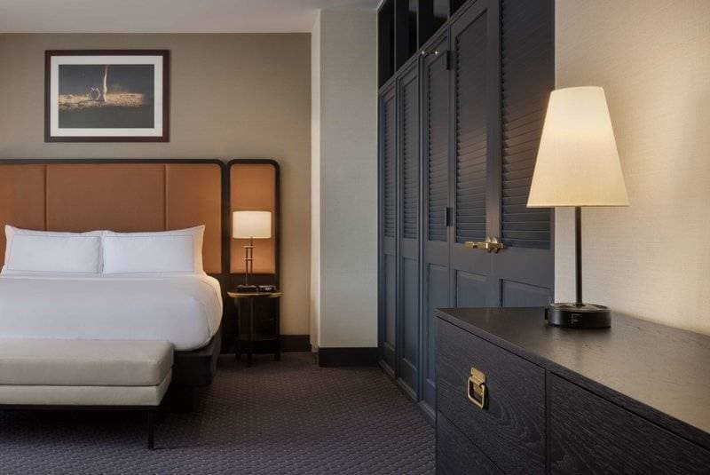 Doubletree Guest Suites Lexington 25