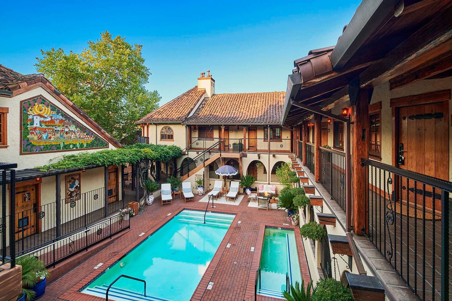 Rancho Caymus Inn 4