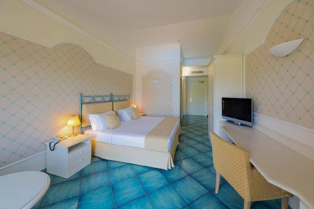 Hotel Santa Gilla 15