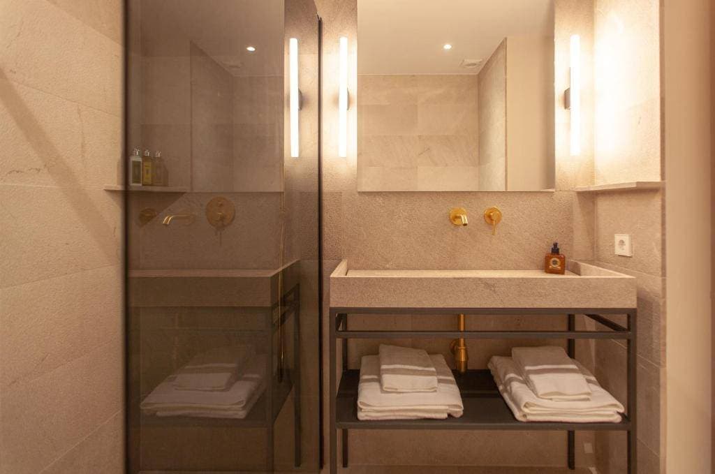 Rondaia Luxury Suites & Villas 20
