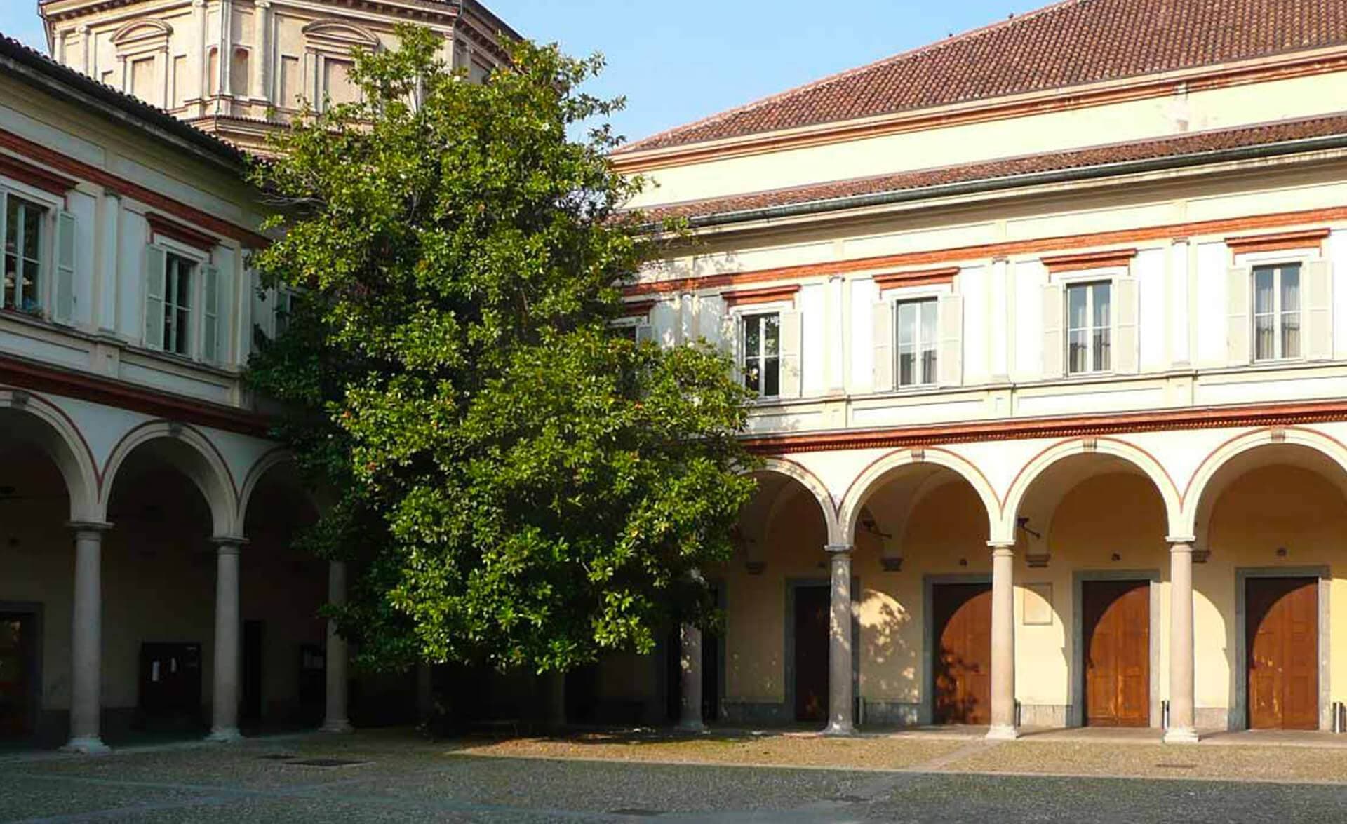 NEMI Hotel 6