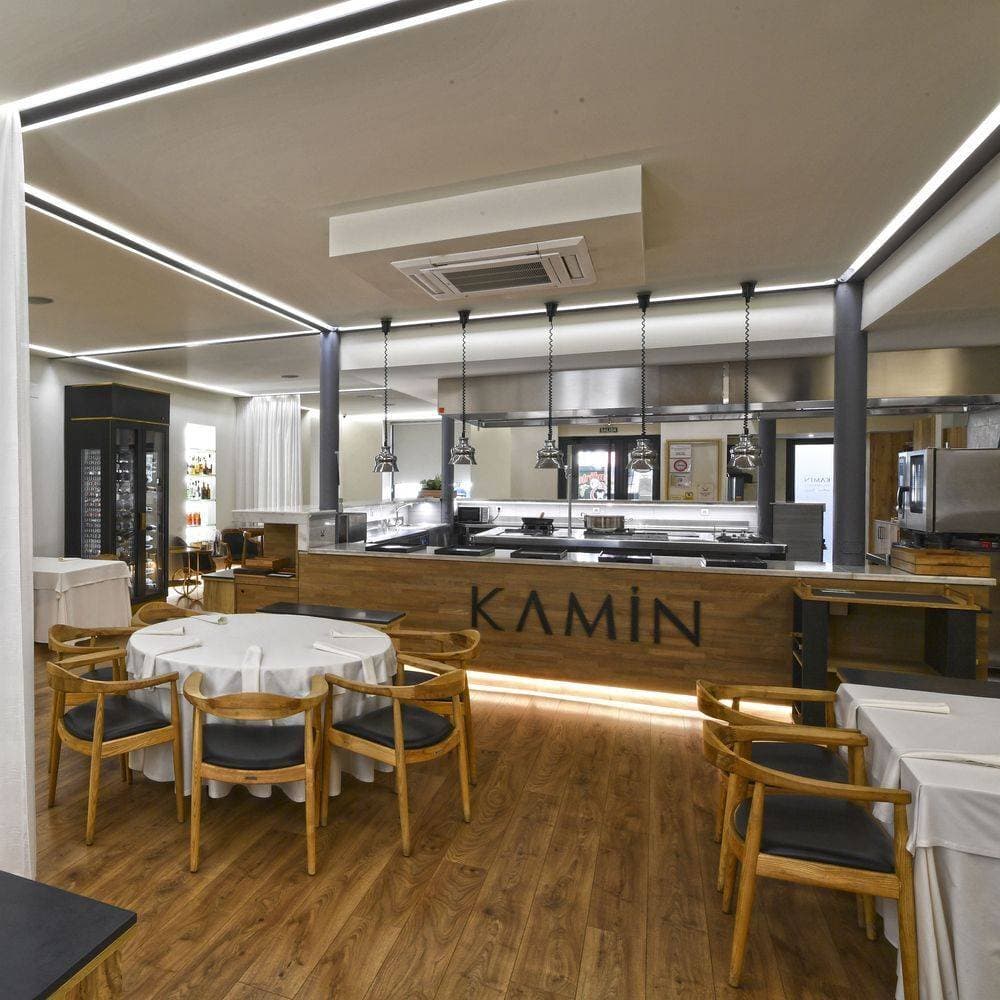 Kamín 15