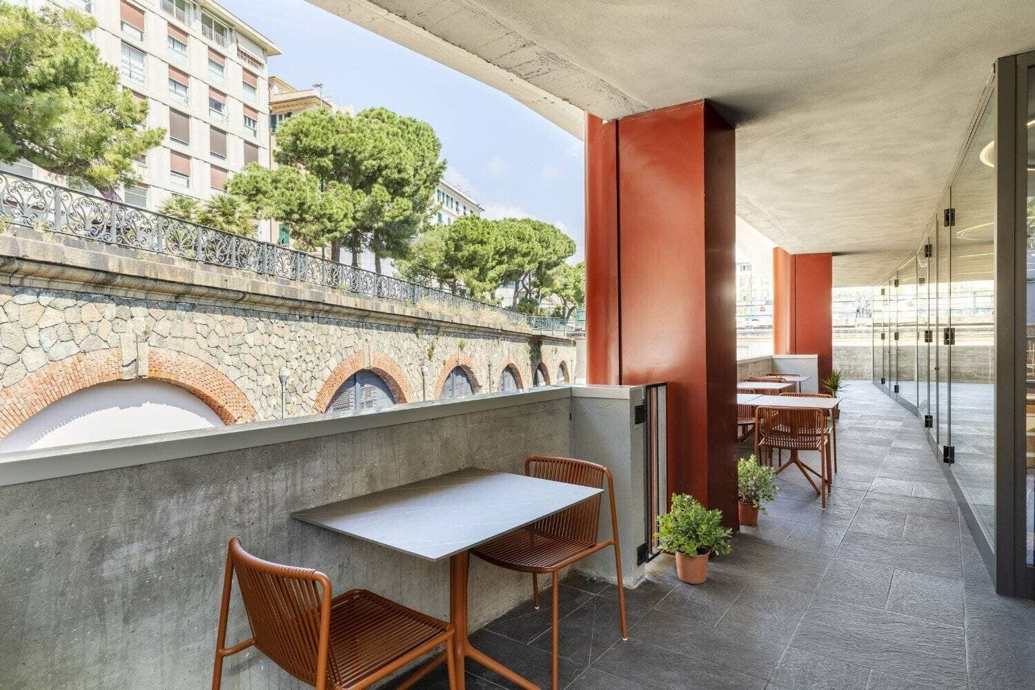 B&B HOTEL Genova City Center 7