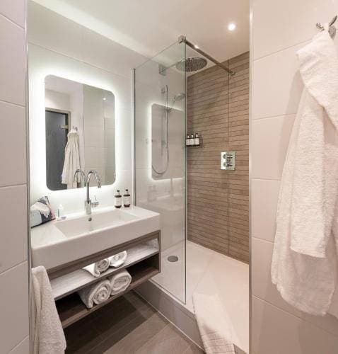 voco Edinburgh - Haymarket by IHG 16