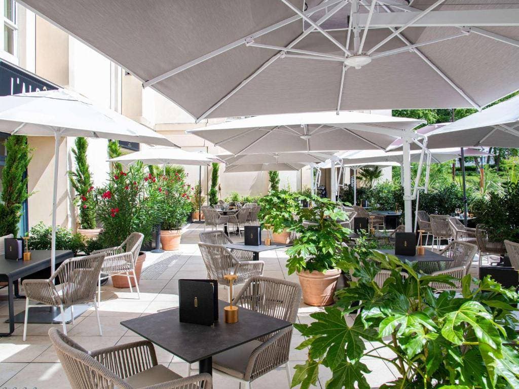 Le Louis Versailles Château MGallery Hotel Collection 8