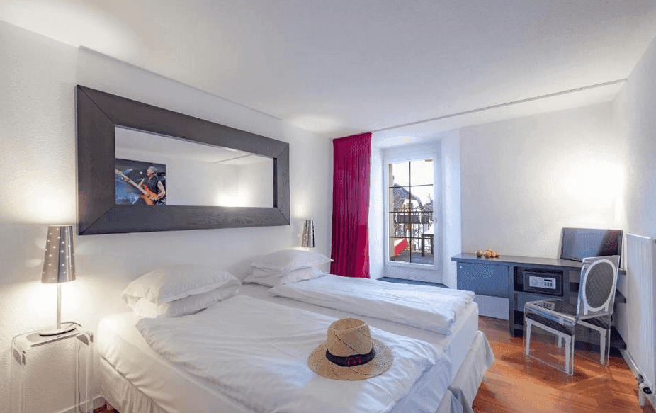 Tralala Hotel 23