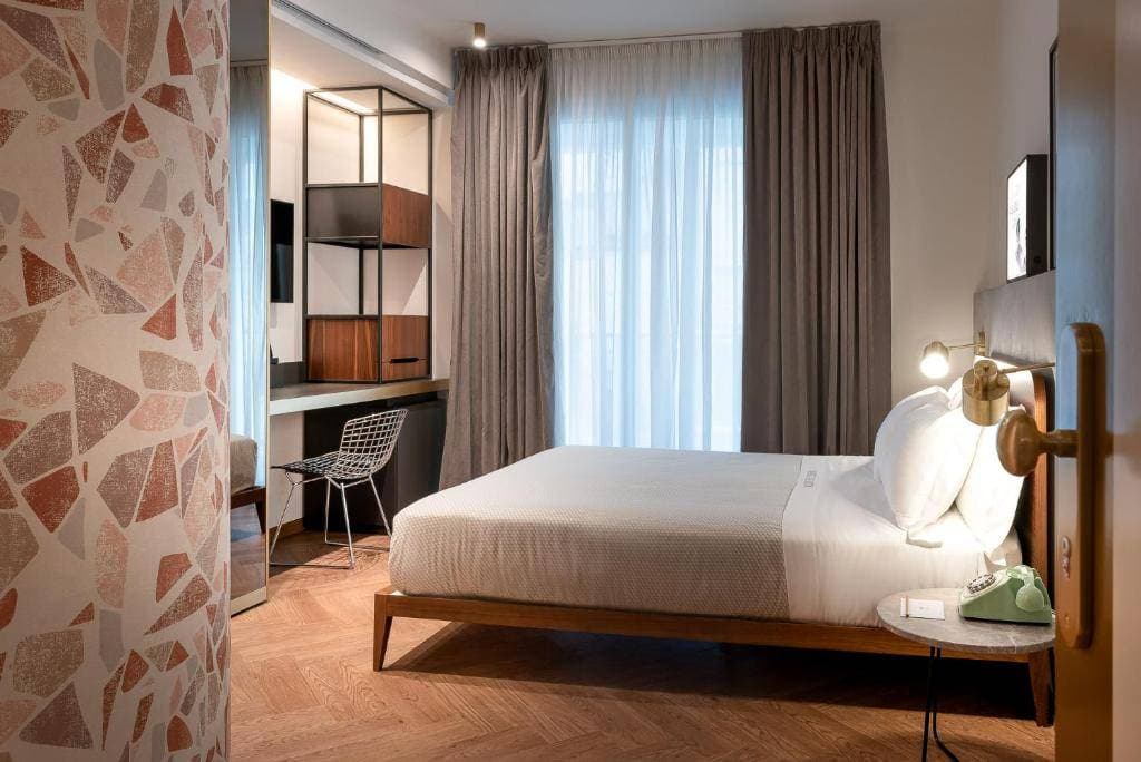 The Box Hotel 12