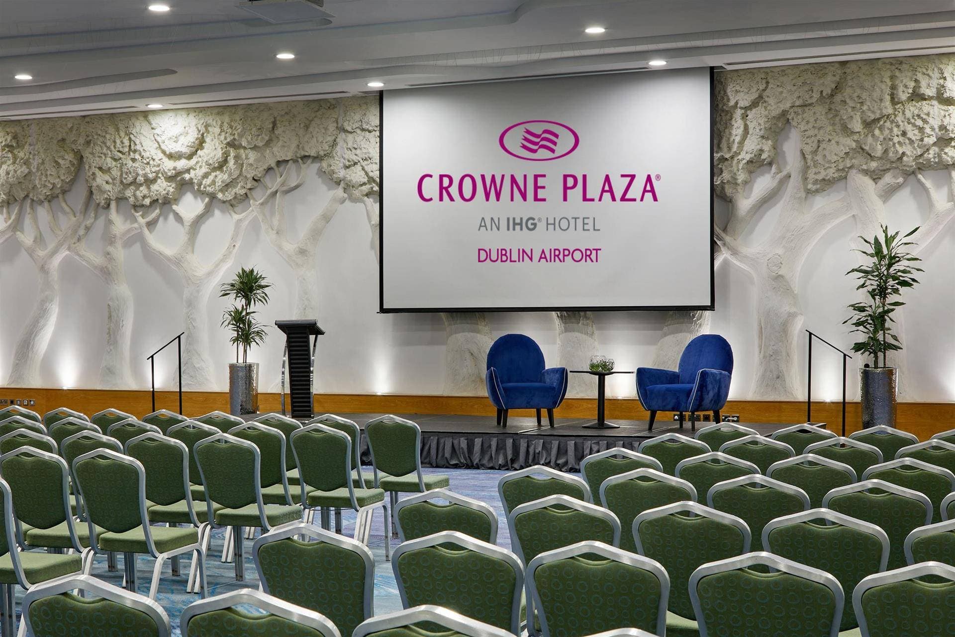 Crowne Plaza Northwood 19