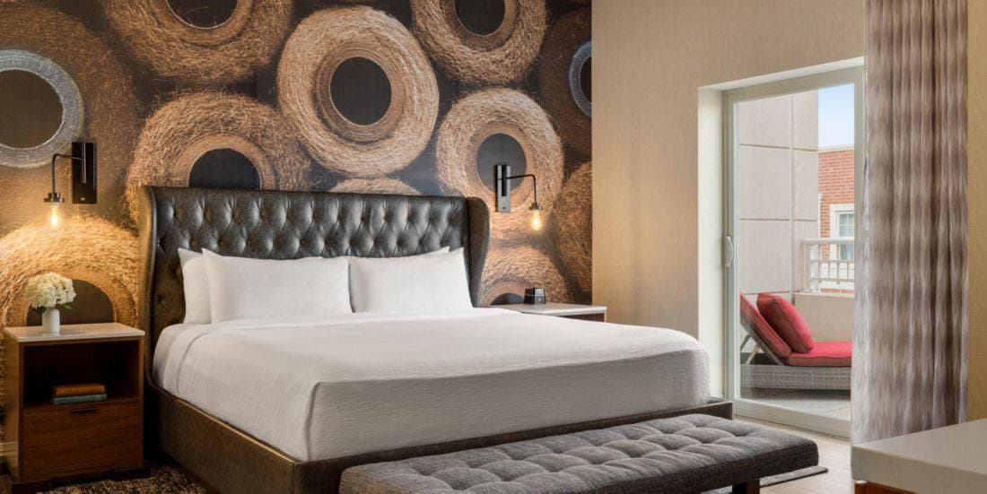 Hotel Indigo Naperville Riverwalk 20