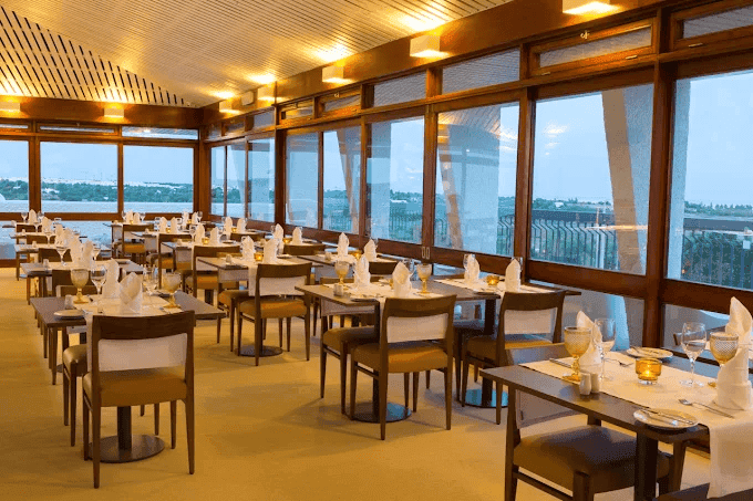 Ozadi Tavira Hotel 9