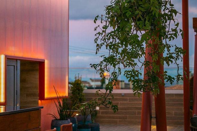 Three House Hotel 11