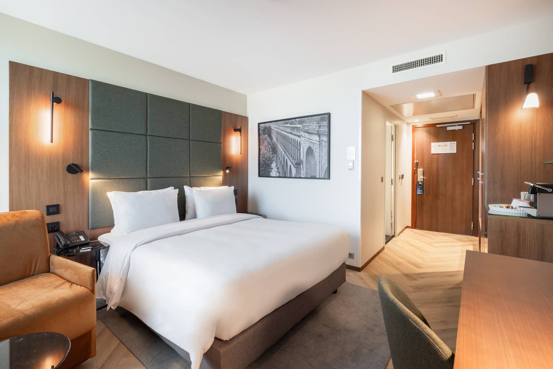 Hébergement principal - Chambre supérieure single / double / twin