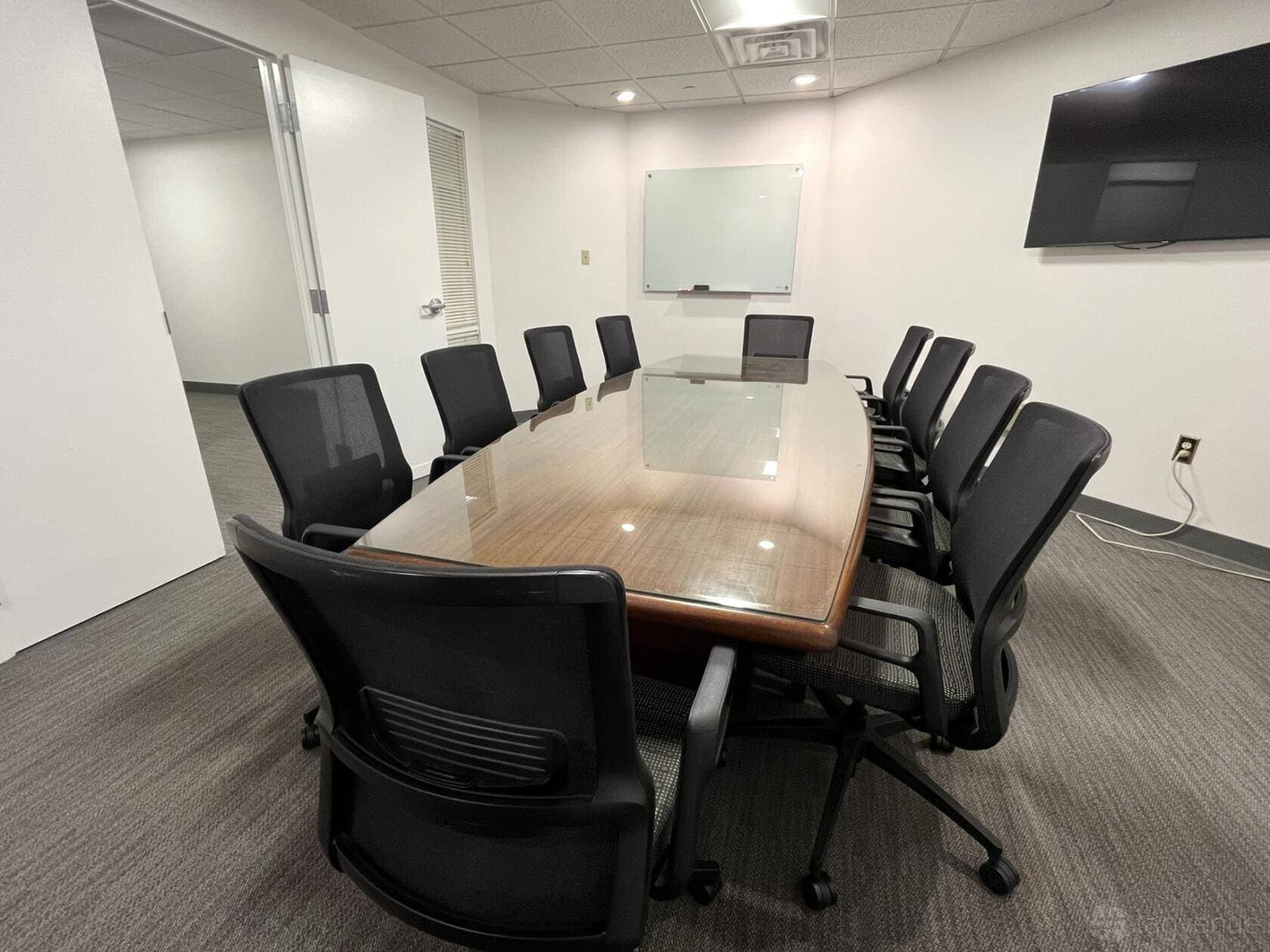 Executive Office Link 2
