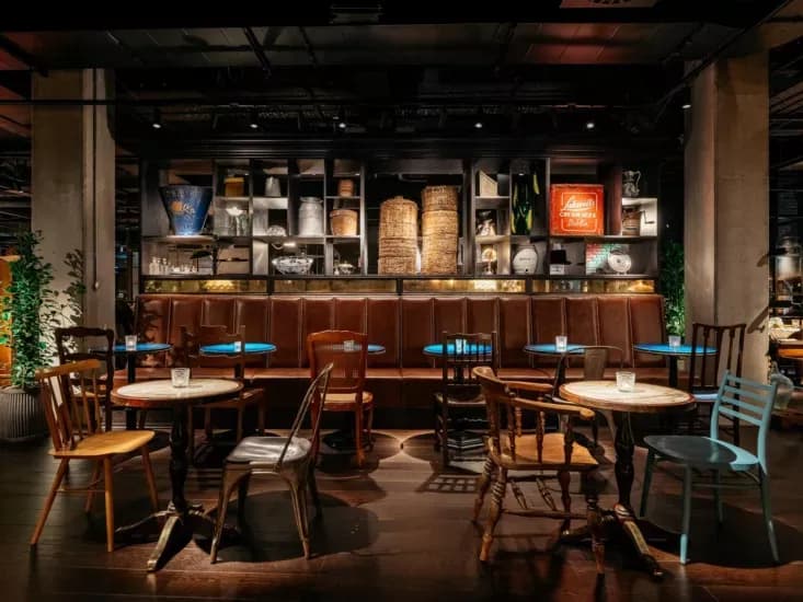 Dublin – Ruby Molly 8
