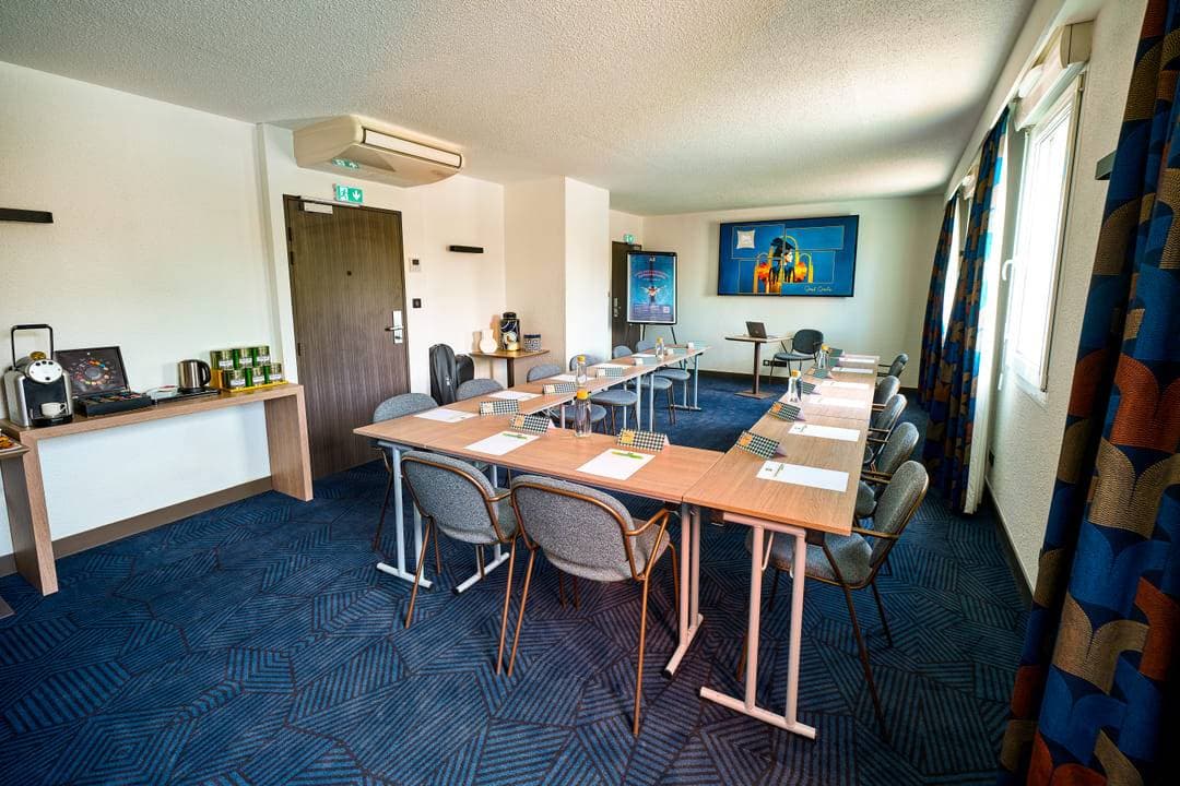 Hôtel IBIS STYLES Saint-Quentin 2