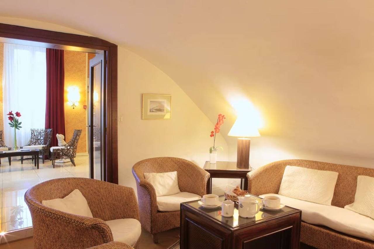 Best Western Hôtel de Diane 9