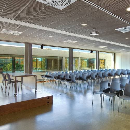 Auditorio y Centro de Congresos "Víctor Villegas" 9