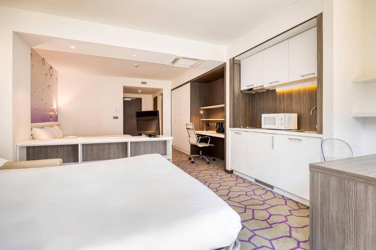 B&B HOTEL Mons Centre 12