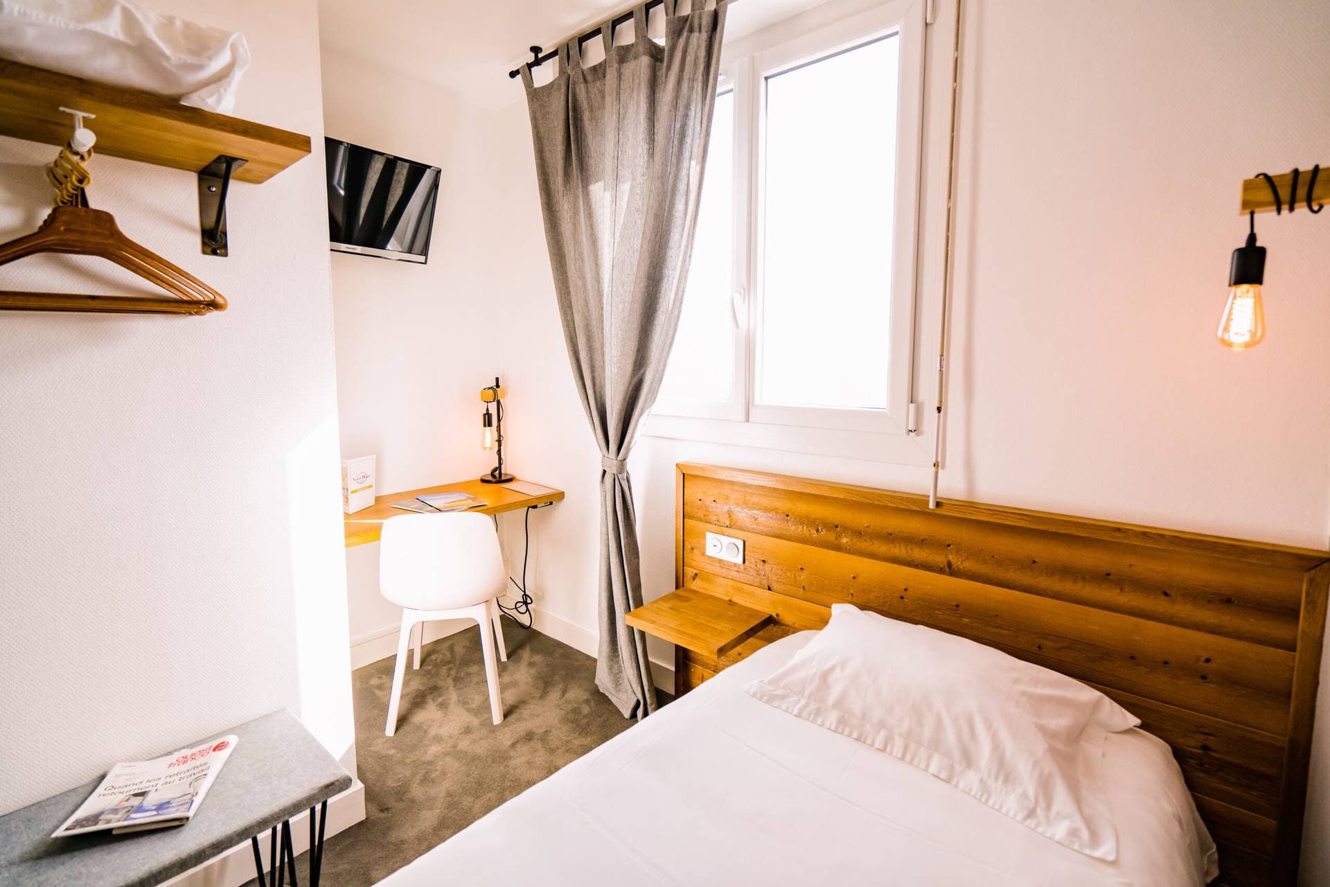 Hôtel Victor Hugo 9