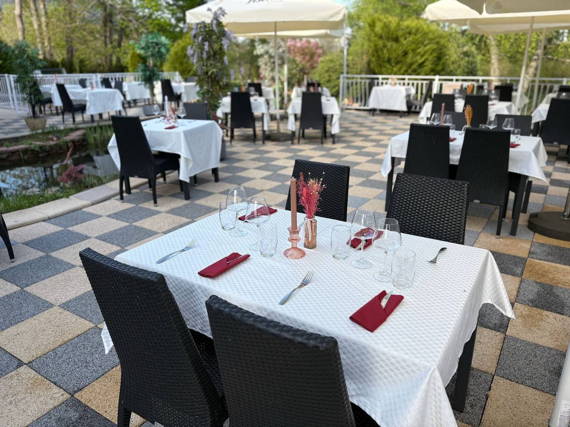 Hôtel Restaurant l'Orée des Roches 1
