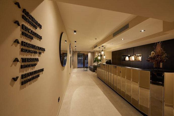 Belle Marivent Mediterranean Petit Hotel 19