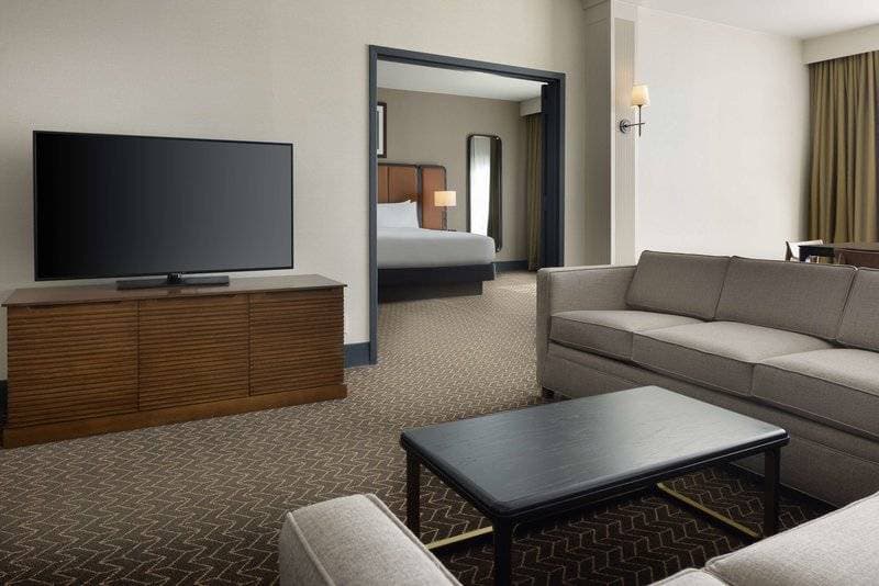 Doubletree Guest Suites Lexington 13