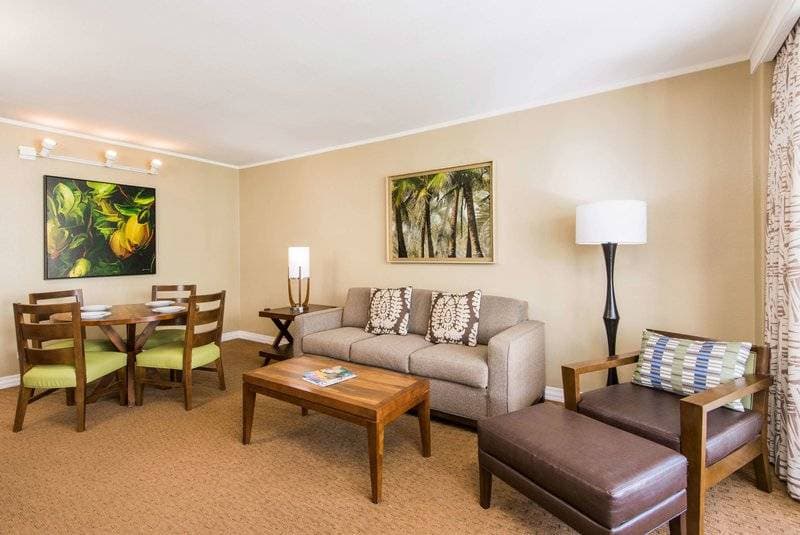 Hilton Grand Vacations Suites at Hilton Hawaiian Village 21