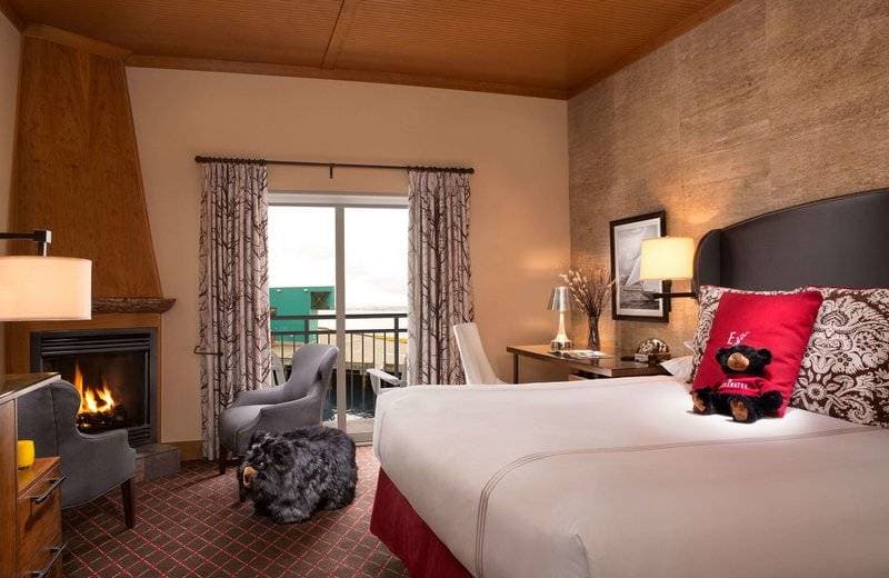 The Edgewater Hotel 29