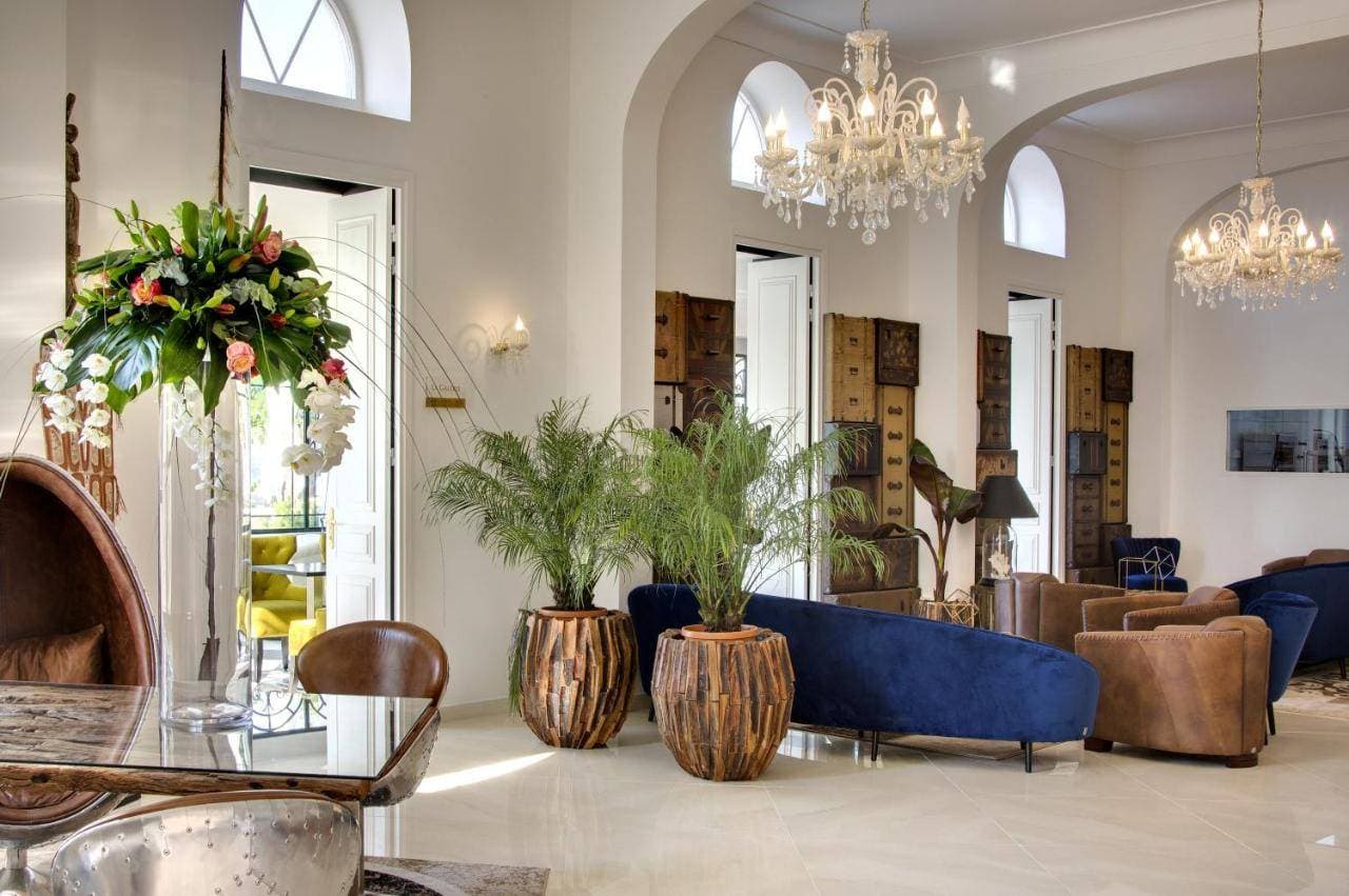 Le Grand Hôtel des Sablettes 17