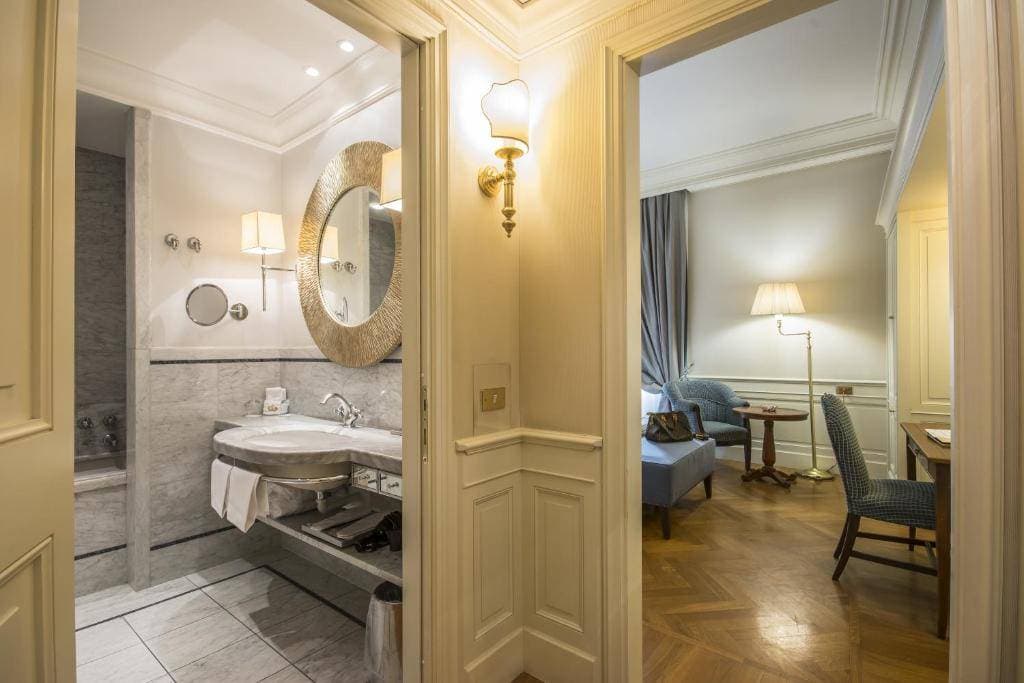 Hotel Corona D'Oro 22