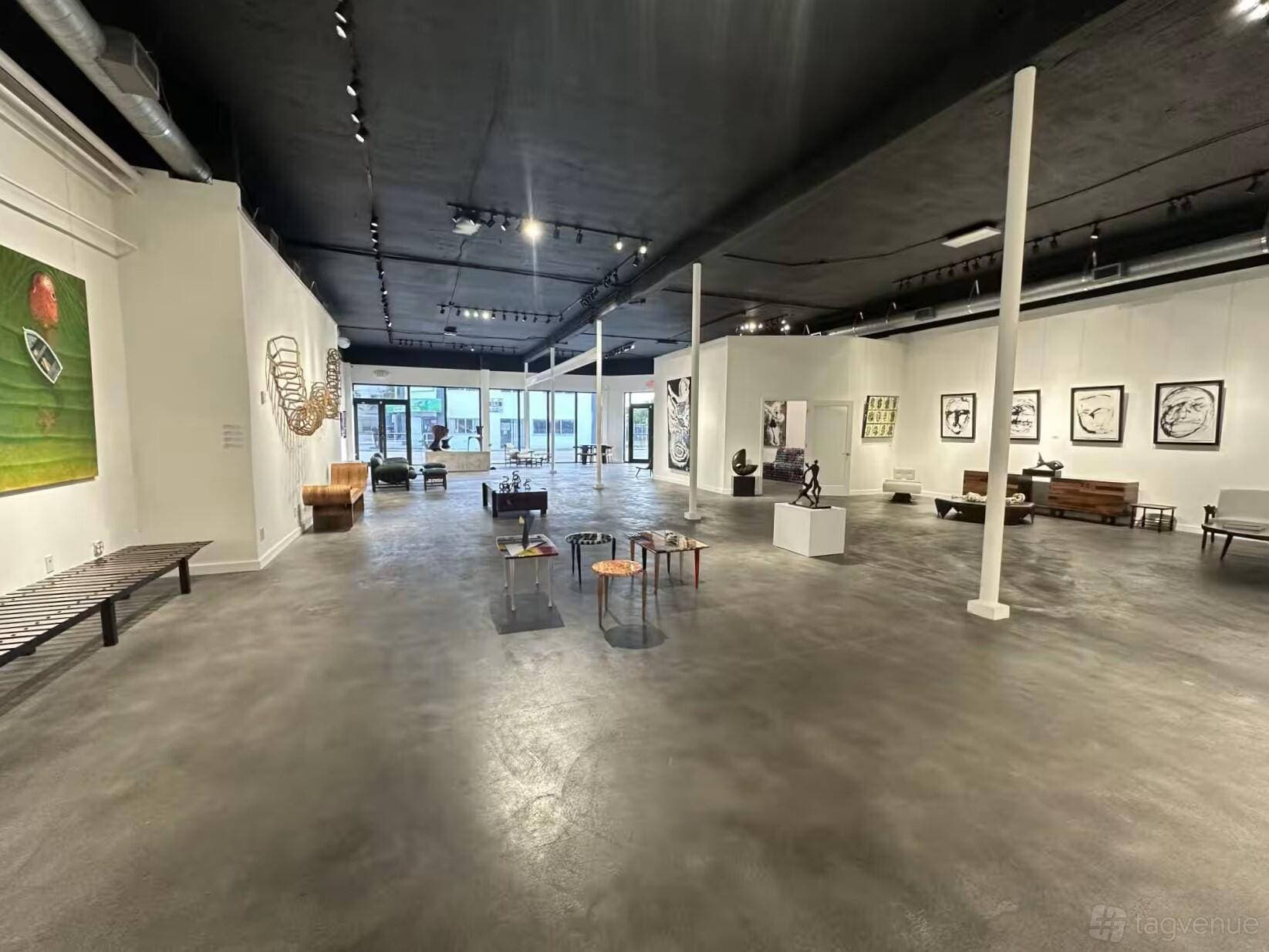 Emporium B Gallery 8