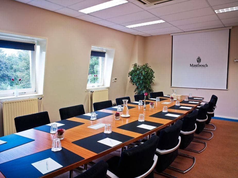 Hotel Mastbosch Breda 10