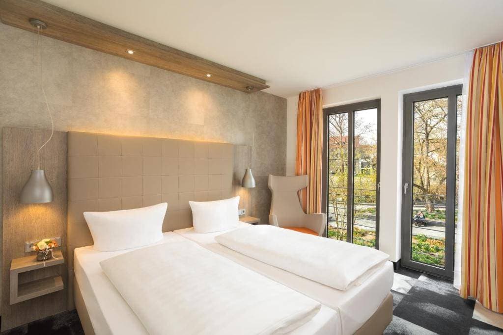 Hotel Erfurt "Krämerbrücke" 6