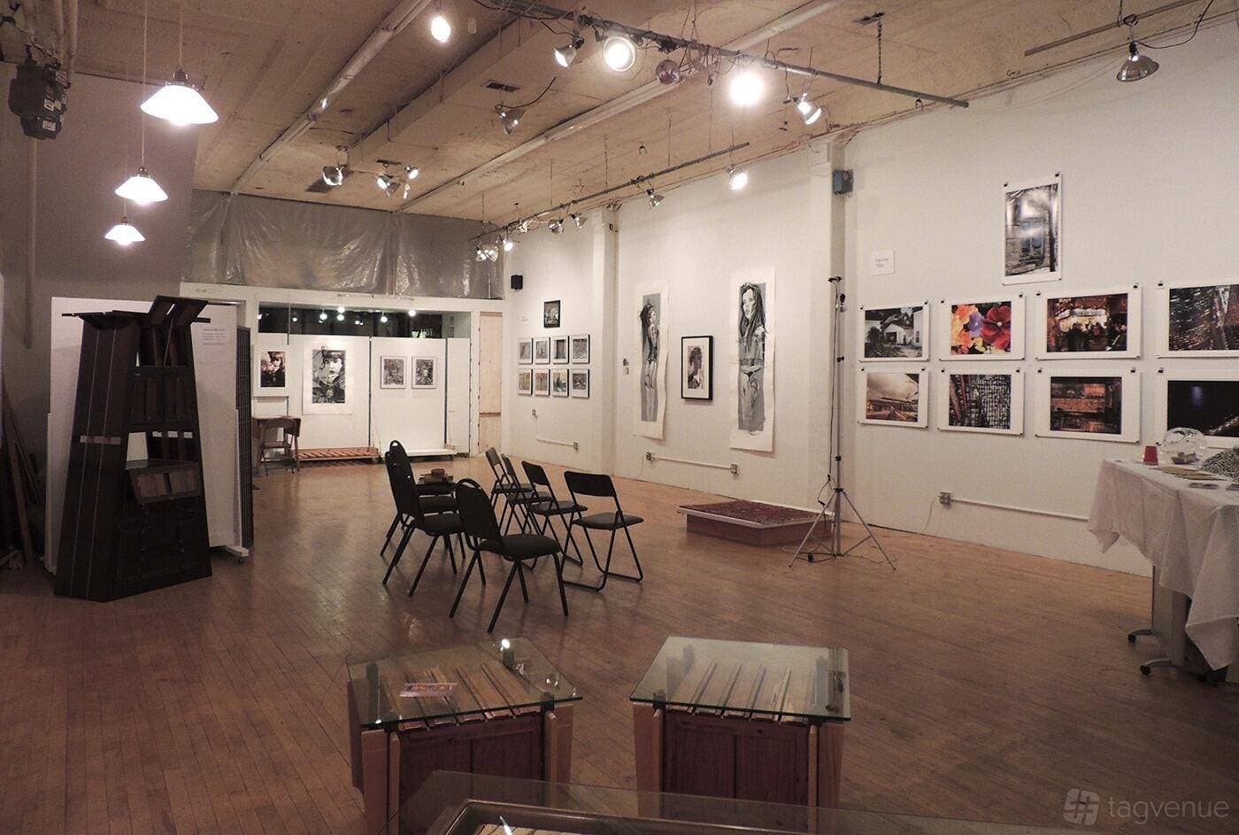 Tom Robinson Studio 12