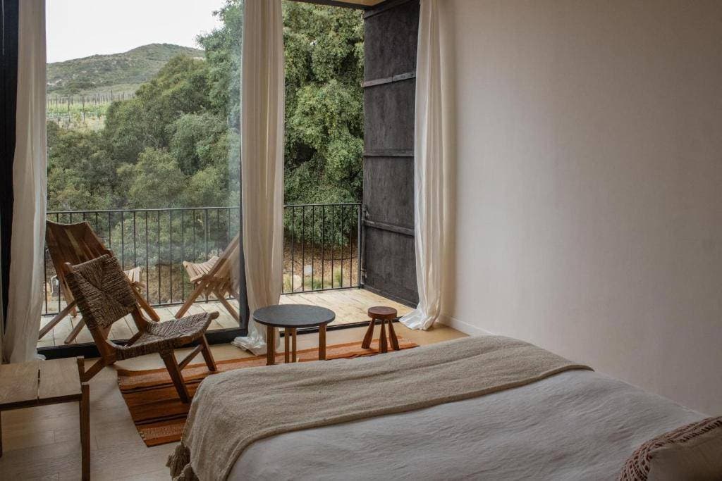 Hotel Cuatro Cuatros 12