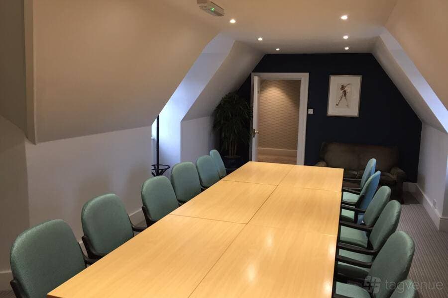 Hascombe Village Hall 33