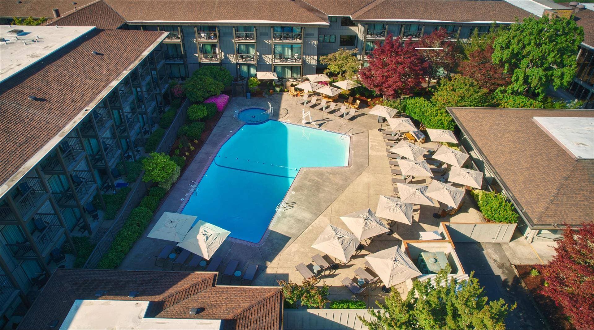Valley River Inn 5